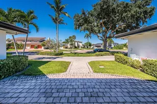 4916 62nd Ave S, Saint Petersburg, FL 33715 - Photo 10