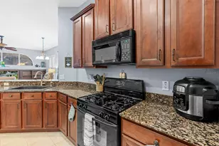 12251 Creek Edge Dr, Riverview, FL 33579 - Photo 26