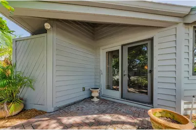 10425 Longwood Drive, Seminole, FL 33777 - Photo 36