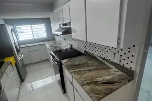 9315 N 46th St, Tampa, FL 33617 - Photo 16