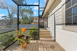 767 Caya Costa Ct NE, Saint Petersburg, FL 33702 - Photo 22