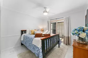 767 Caya Costa Ct NE, Saint Petersburg, FL 33702 - Photo 18