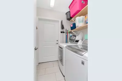 4714 W Bay View Avenue, Tampa, FL 33611 - Photo 22