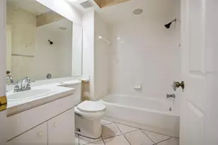 6251 Shoreline Dr, Saint Petersburg, FL 33708 - Photo 22