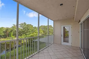 6251 Shoreline Dr, Saint Petersburg, FL 33708 - Photo 12