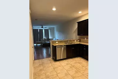 8827 Turnstone Haven Place, Tampa, FL 33619 - Photo 4