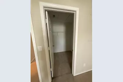 8827 Turnstone Haven Place, Tampa, FL 33619 - Photo 32