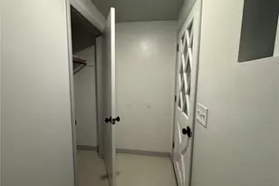 3447 Columbus Dr, Holiday, FL 34691 - Photo 10