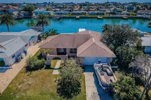 755 Capri Blvd, Treasure Island, FL 33706 - Photo 2