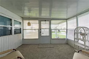 5316 Comanche St, Zephyrhills, FL 33542 - Photo 12