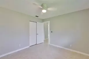 469 Florida Cir N, Apollo Beach, FL 33572 - Photo 12