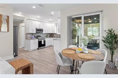 657 26th Avenue S, Saint Petersburg, FL 33705 - Photo 8