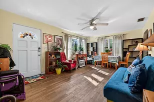 2509 Dartmouth Ave N, Saint Petersburg, FL 33713 - Photo 10