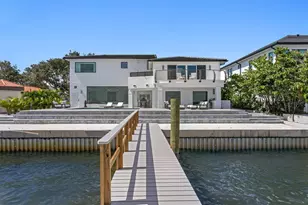1936 Carolina Ave NE, Saint Petersburg, FL 33703 - Photo 42