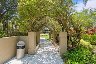 1427 Harbour Walk Rd, Tampa, FL 33602 - Photo 42