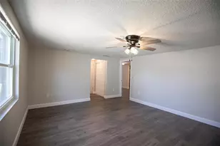 7144 Fairfax Dr, Port Richey, FL 34668 - Photo 10