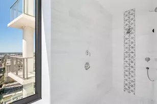 100 1st Ave N, Saint Petersburg, FL 33701 - Photo 20