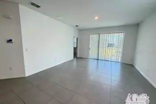 2373 Bending Bonsai Dr, Wesley Chapel, FL 33543 - Photo 6
