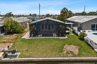 5051 Bonito Dr, New Port Richey, FL 34652 - Photo 30