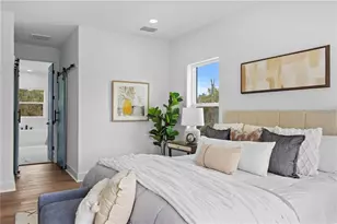 3317 W Napoleon Ave, Tampa, FL 33611 - Photo 10