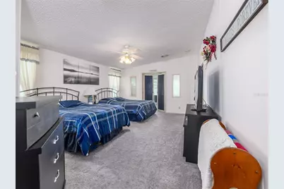 4050 Carefree Way, Zephyrhills, FL 33541 - Photo 4