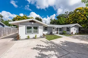 1173 Myrtle St, Sarasota, FL 34234 - Photo 4