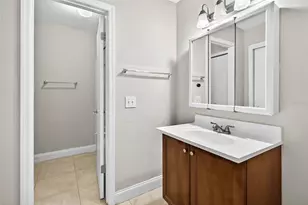 13824 Orange Sunset, Tampa, FL 33618 - Photo 18