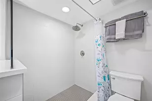 8251 Brent St, Port Richey, FL 34668 - Photo 82