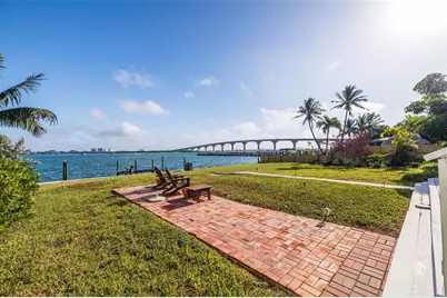 155 1st Street W, Tierra Verde, FL 33715 - Photo 10