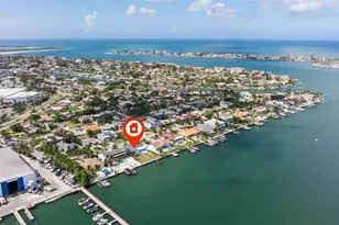 155 1st St W, Tierra Verde, FL 33715 - Photo 14