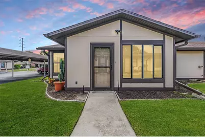 37730 Alissa Drive #37730, Zephyrhills, FL 33542 - Photo 2