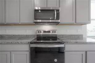 16701 Maude Dr, Wimauma, FL 33598 - Photo 12