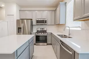 14086 Kite Ln, Lithia, FL 33547 - Photo 8