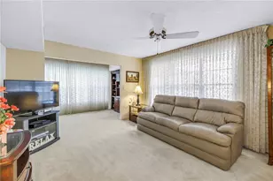 9950 62nd Terrace N, Saint Petersburg, FL 33708 - Photo 12
