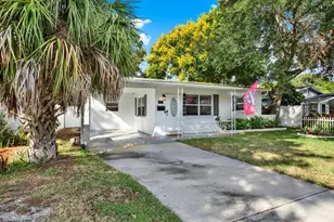 727 54th Ave N, Saint Petersburg, FL 33703 - Photo 18