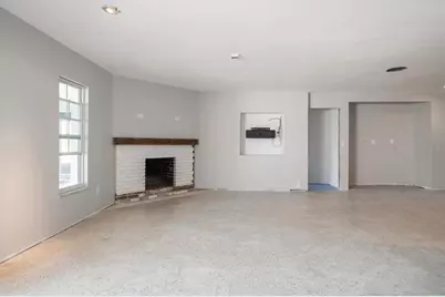 219 176th Avenue E, Redington Shores, FL 33708 - Photo 22