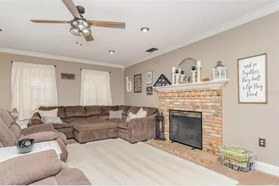 2228 Palmview Circle E, Auburndale, FL 33823 - Photo 8