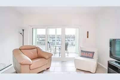 420 64th Avenue #101, Saint Pete Beach, FL 33706 - Photo 6