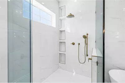 431 36th Avenue N, Saint Petersburg, FL 33704 - Photo 32