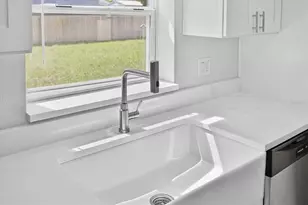 3810 W Leila Ave, Tampa, FL 33616 - Photo 18