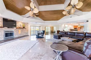 2268 Kings Point Dr, Largo, FL 33774 - Photo 32