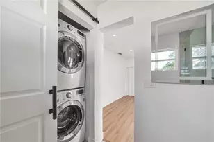 5805 Hammon Dr, Tampa, FL 33619 - Photo 18