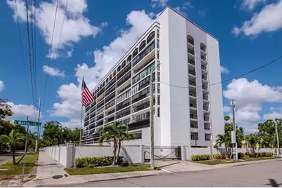 3211 W Swann Avenue #410, Tampa, FL 33609 - Photo 1