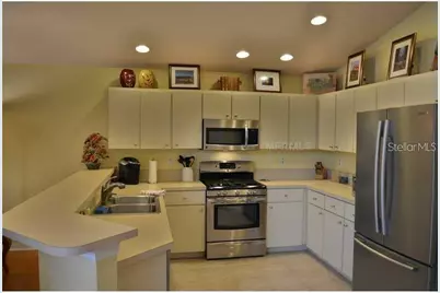 10428 Lightner Bridge Drive, Tampa, FL 33626 - Photo 14