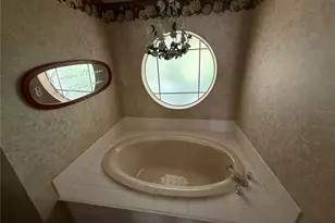 2305 63rd St W, Bradenton, FL 34209 - Photo 12