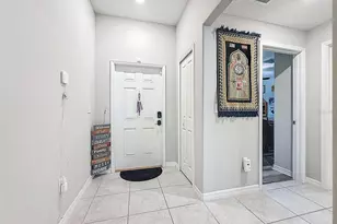 13360 Willow Bluestar Loop, Riverview, FL 33579 - Photo 4