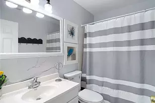 139 Southeast Jefferson Cir N, Saint Petersburg, FL 33703 - Photo 90