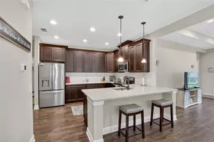 19356 Hawk Vly Dr, Tampa, FL 33647 - Photo 10