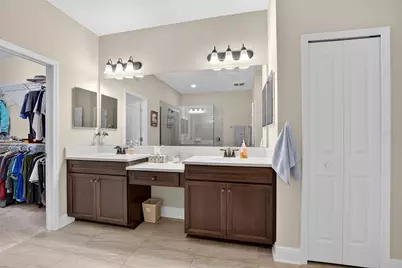 19356 Hawk Valley Drive, Tampa, FL 33647 - Photo 16