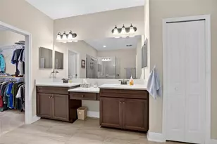 19356 Hawk Vly Dr, Tampa, FL 33647 - Photo 16